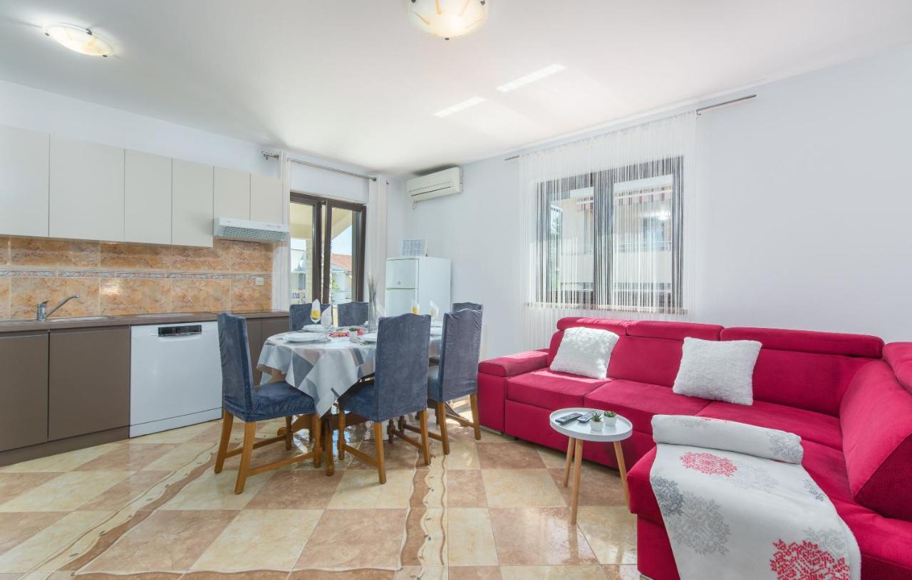 Apartmani Lorena Poreč Kültér fotó