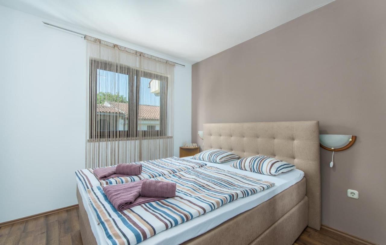 Apartmani Lorena Poreč Kültér fotó