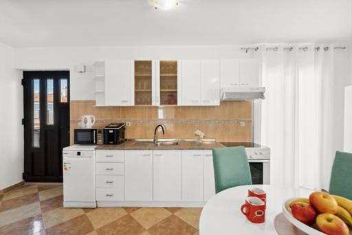 Apartmani Lorena Poreč Kültér fotó
